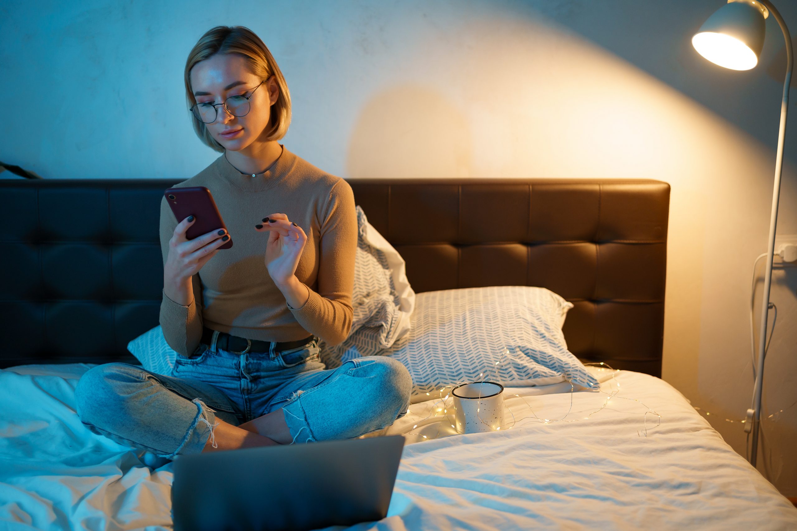 How to Avoid Being Catfished on Online Dating Apps